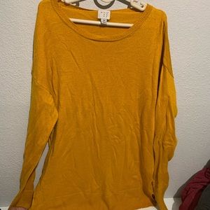 Super cute Yellow/Mustard long Sleeve